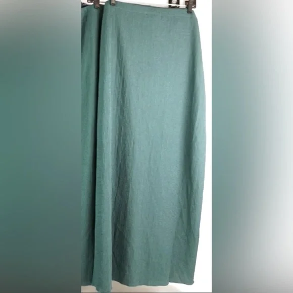 NWT Lot of 2x [Almost Famous] Green Ruched Top & Maxi Skirt, Women’s Plus 2X, 3X - Picture 4 of 11